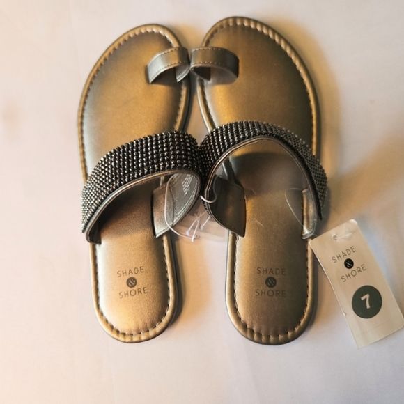 Shade & Shore Shoes - NWT Shade & Shore Crystal Embellished Sandals womens size 7